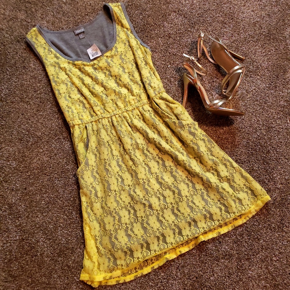 NWT Vanity Yellow Lace Skater Dress! - Picture 2 of 4